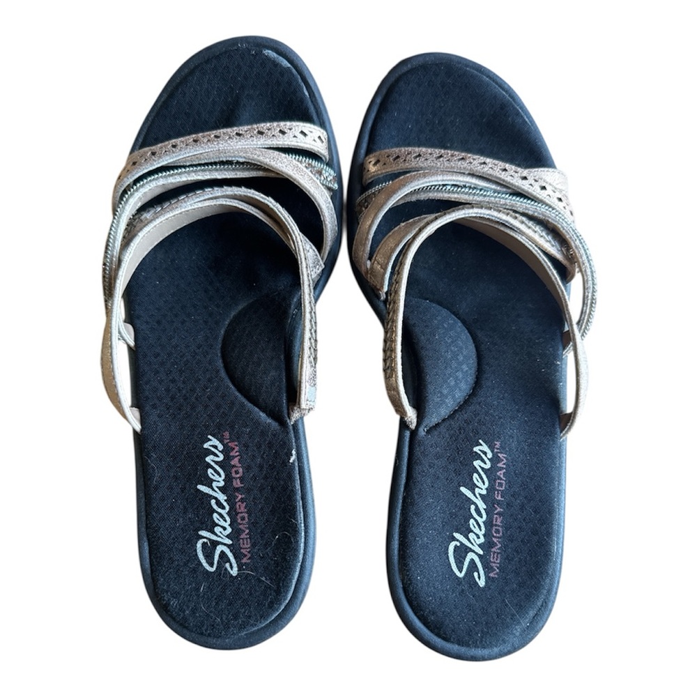 Skechers Metallic Strappy Wedge Sandals | Memory Foam | Size 8 - Picture 4 of 5